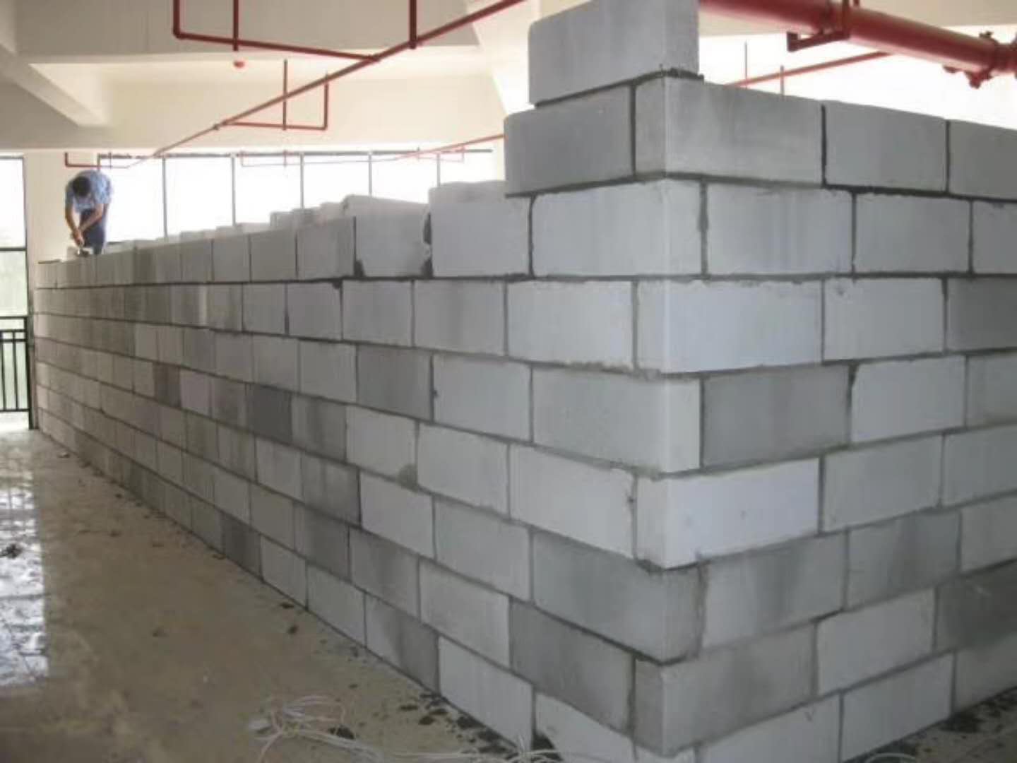 广安蒸压加气混凝土砌块承重墙静力和抗震性能的研究